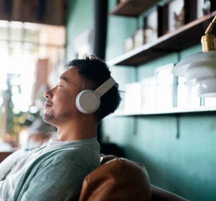Why Positive Thinking Affects Physical Health